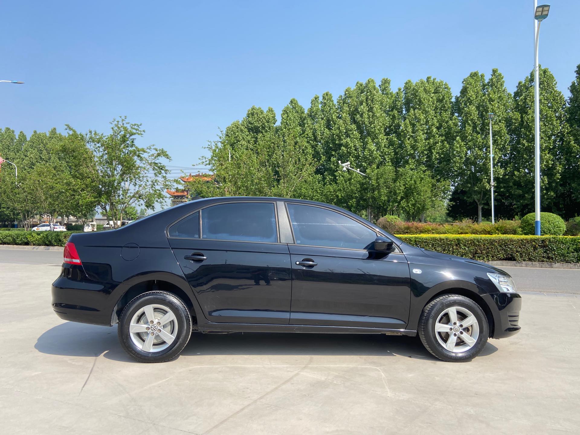 Volkswagen Santana 2016 صورة سيارة #8