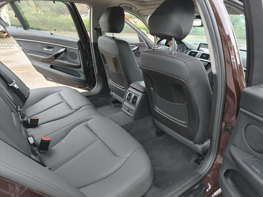 BMW 3 Series 2017 #16 BMW 3 Series 2017 car image #16