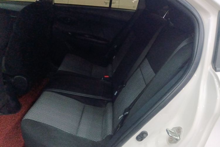 Toyota Vios 2019 изображение автомобиля #17