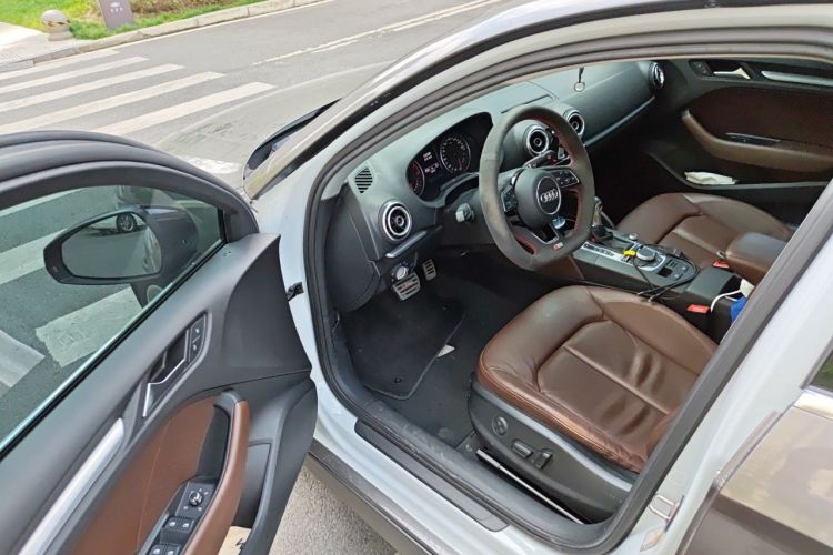 Audi A3 2015 immagine di auto #13