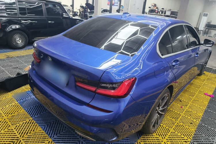 BMW 3 Series 2021 #7 BMW 3 Series 2021 car image #7