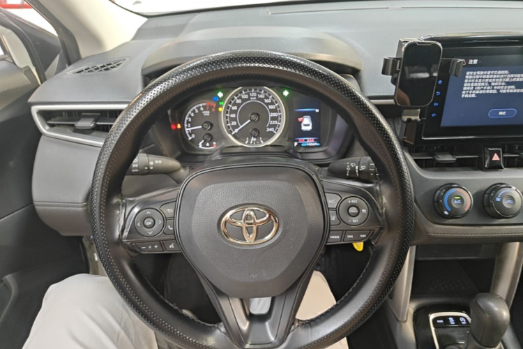Toyota Corolla Cross 2023 #15 Toyota Corolla Cross 2023 car image #15