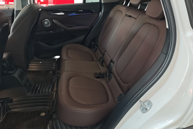 BMW X1 2022 car image #17