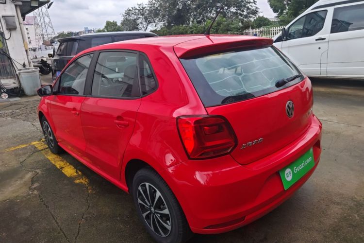 Volkswagen Polo 2017 car image #5