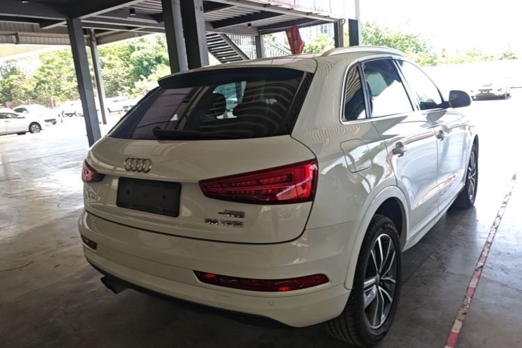 Audi Q3 2018 #7 Audi Q3 2018 car image #7