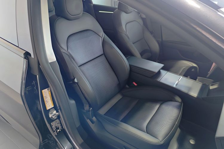 Tesla Model 3 2025 #26 Tesla Model 3 2025 car image #26