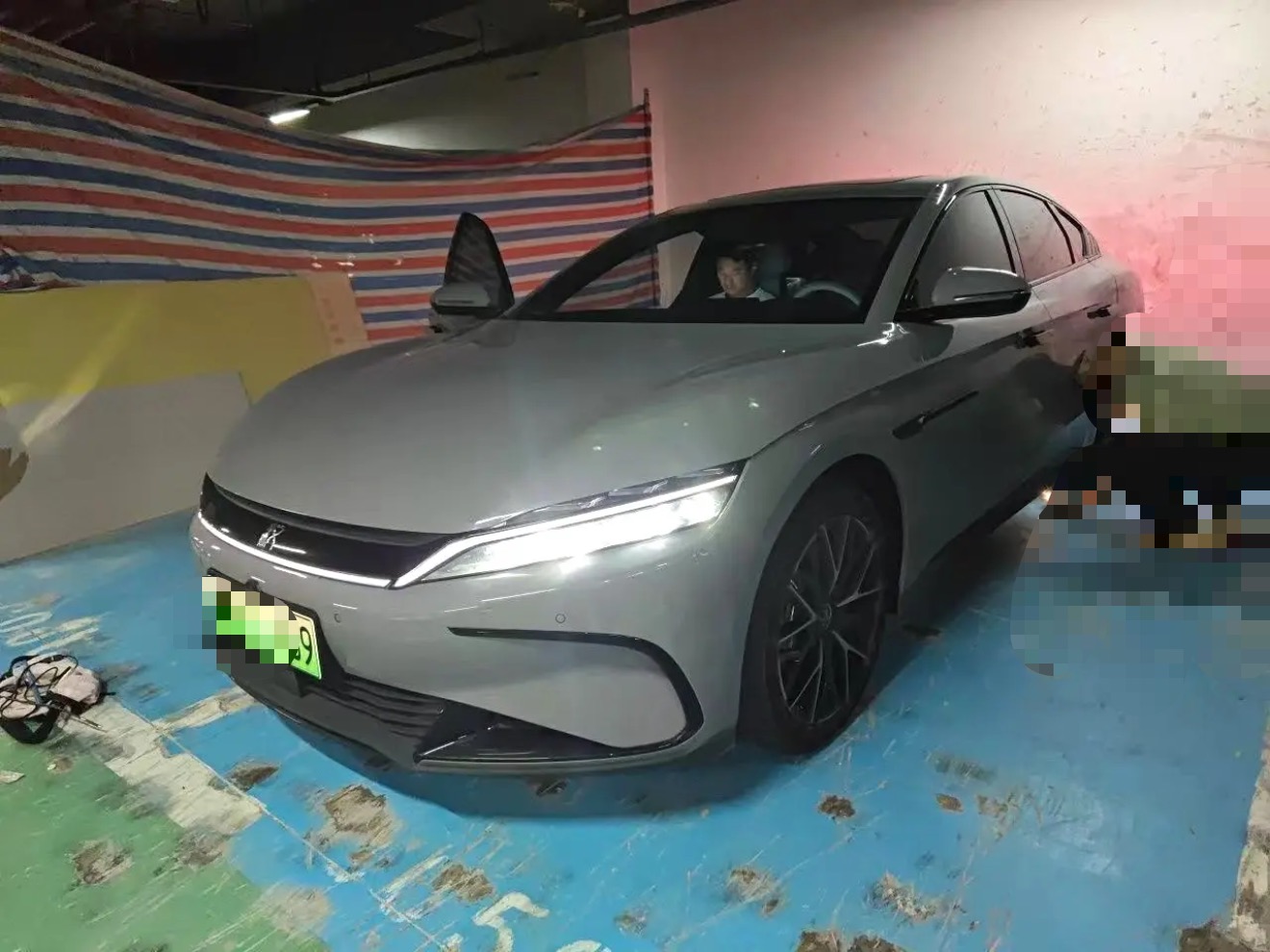 BYD Han 2025 image de voiture 