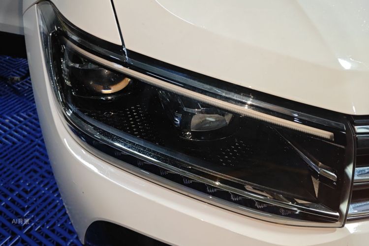 Volkswagen T-Cross 2019 #8 Volkswagen T-Cross 2019 car image #8