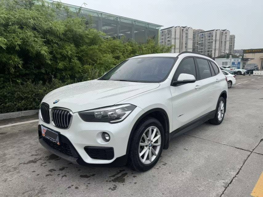 2016 2016 car image