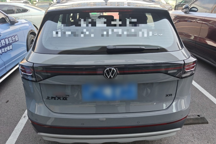Volkswagen Tharu 2025 car image #6