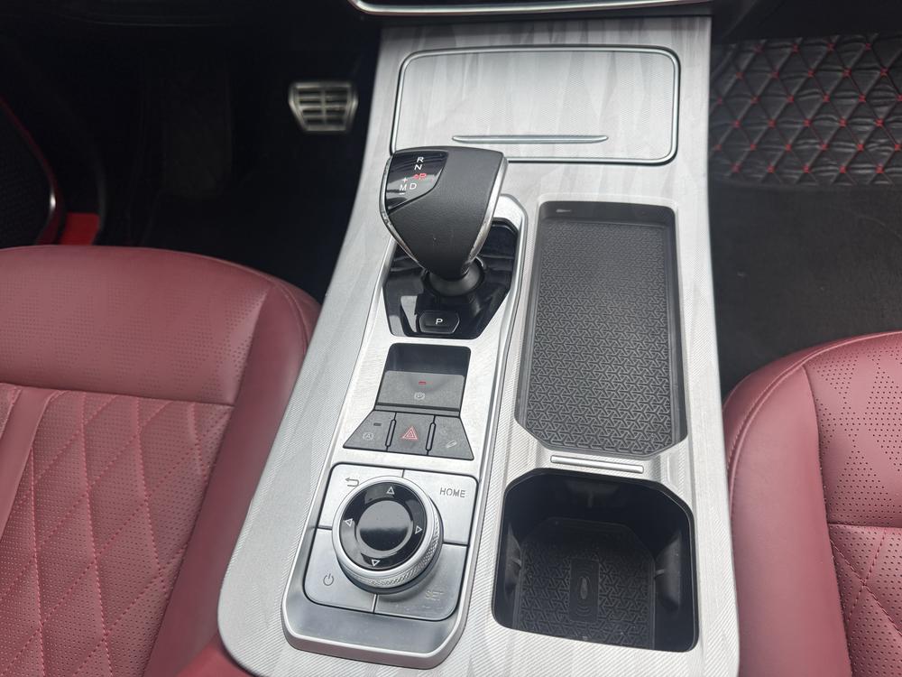 Jetour X70 PLUS 2023 immagine di auto #9