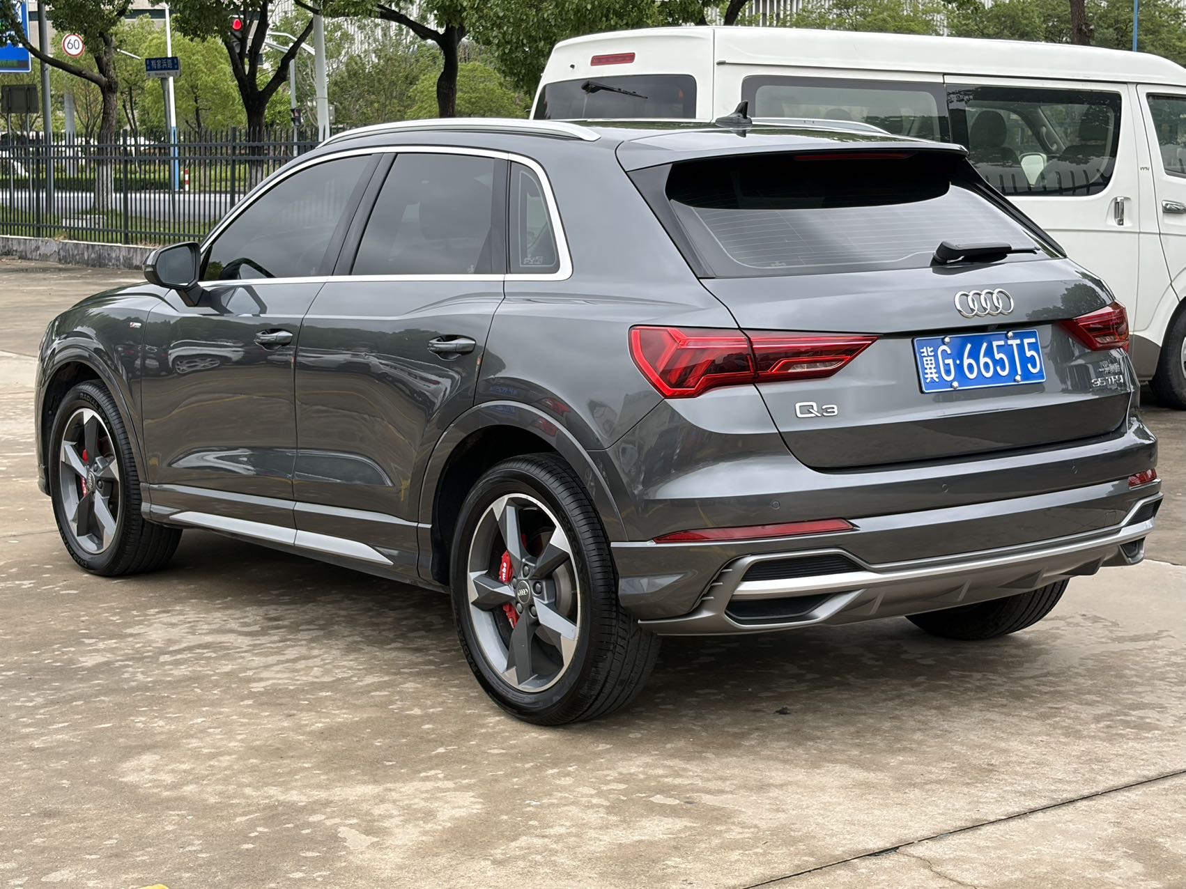 Audi Q3 2020 #12 Audi Q3 2020 car image #12