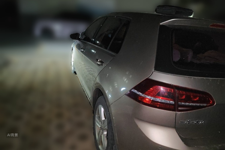 Volkswagen Golf 2017 car image #5