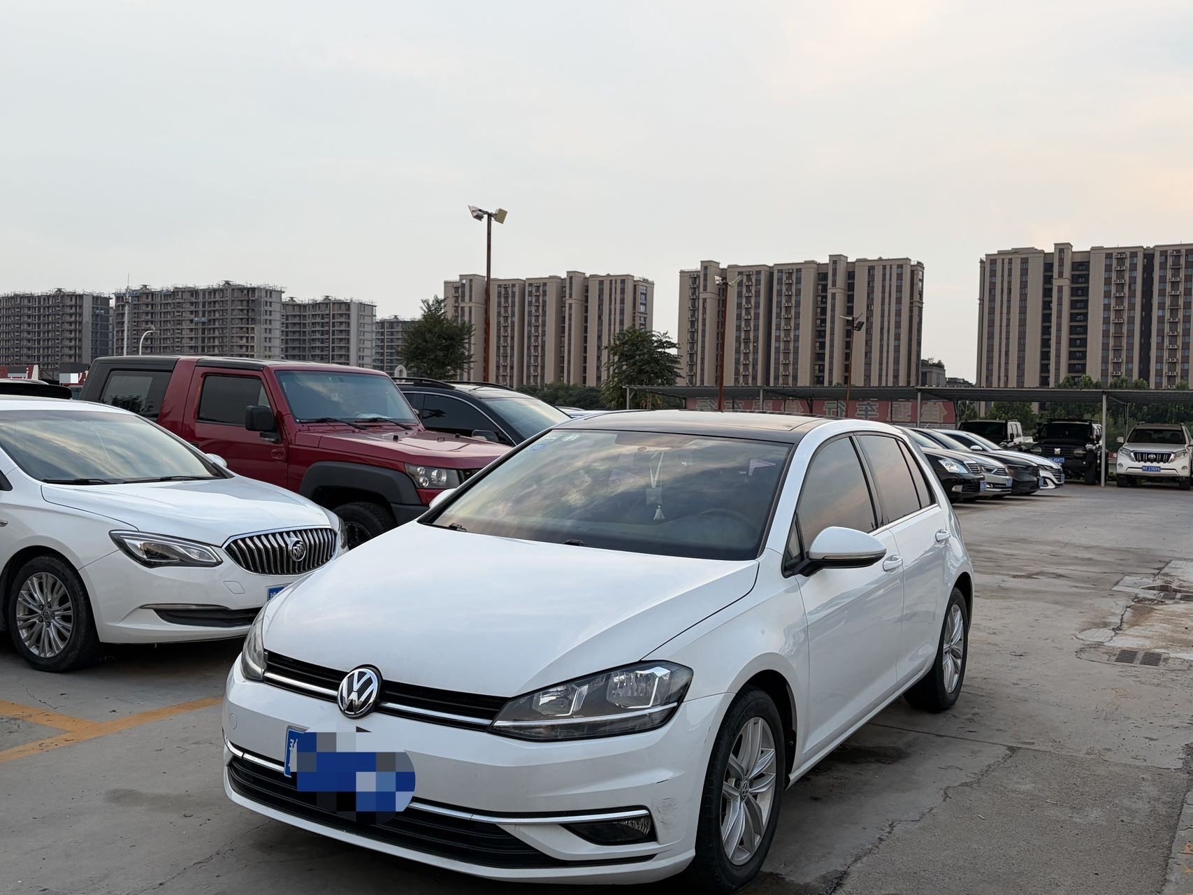 2018 2018 car image