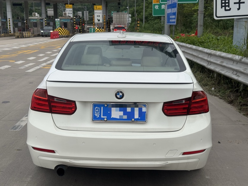 BMW 3 Series 2013 #5 BMW 3 Series 2013 car image #5