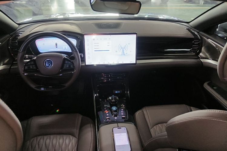 BYD Han 2022 #11 BYD Han 2022 car image #11