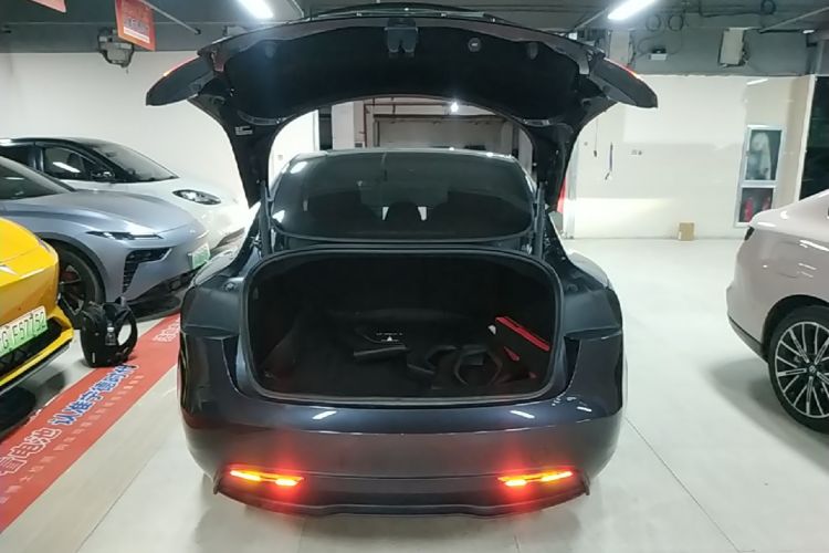 Tesla Model 3 2024 #19 Tesla Model 3 2024 car image #19
