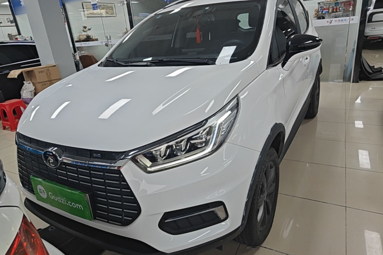 BYD Yuan New Energy 2020 #3 BYD Yuan New Energy 2020 car image #3