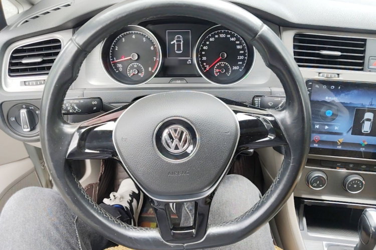 Volkswagen Golf 2015 #11 Volkswagen Golf 2015 car image #11