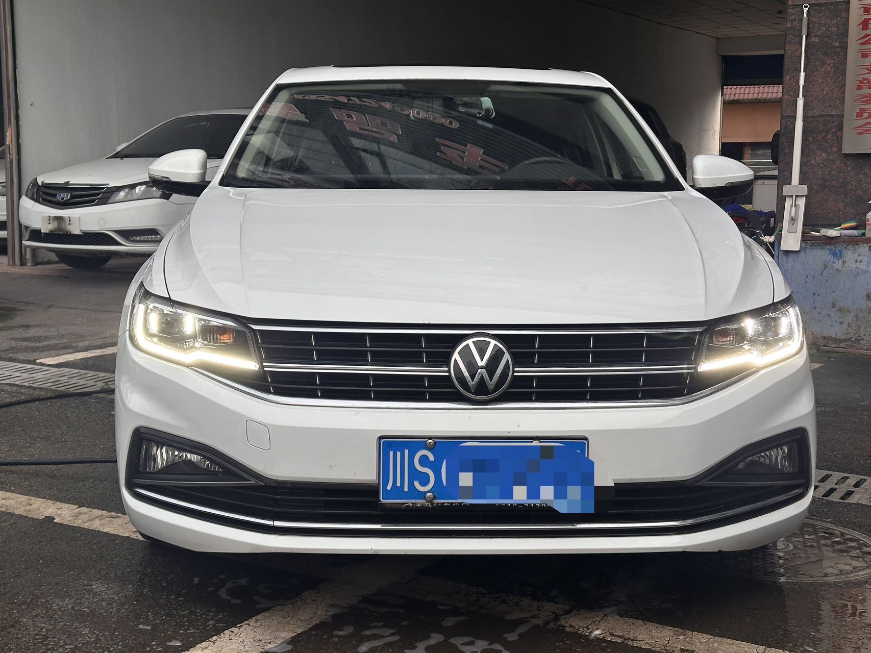 Volkswagen Bora 2021 imagen de coche #2