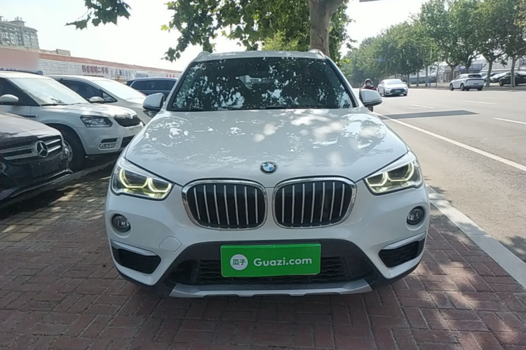 BMW X1 2018 #3 BMW X1 2018 car image #3
