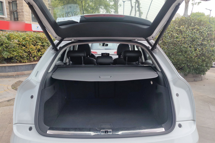 Audi Q3 2018 image de voiture #21