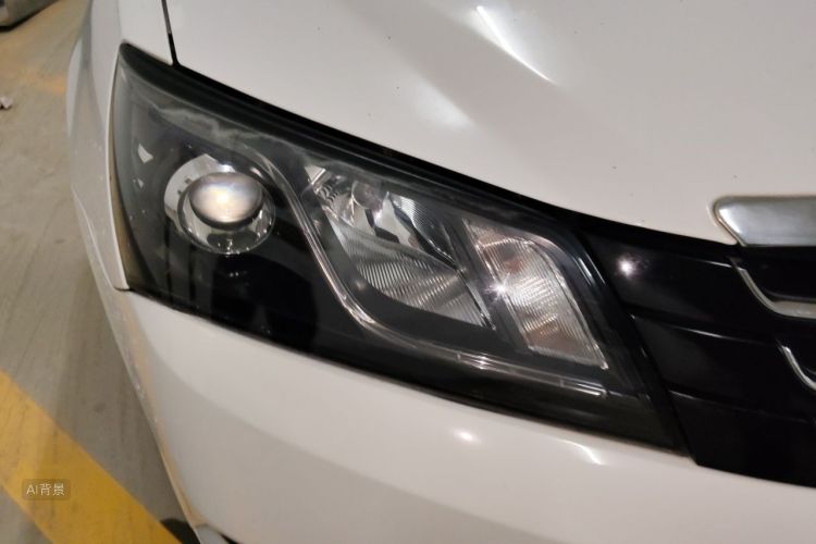 GEELY Emgrand 2016 car image #8