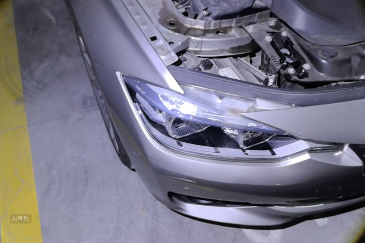 BMW 3 Series 2018 car image #8