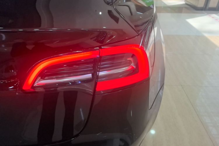 Tesla Model 3 2021 #8 Tesla Model 3 2021 car image #8