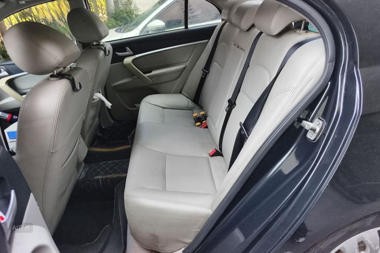 GEELY Emgrand 2015 #19 GEELY Emgrand 2015 car image #19