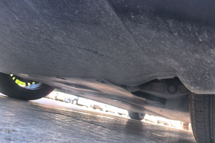 Tesla Model Y 2022 car image #23