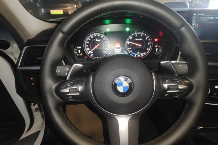 BMW 3 Series 2019 #11 BMW 3 Series 2019 car image #11