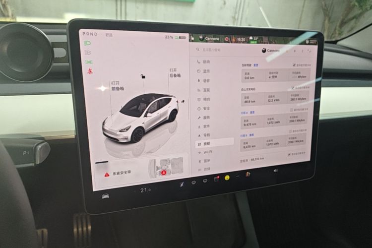 Tesla Model Y 2021 #13 Tesla Model Y 2021 car image #13