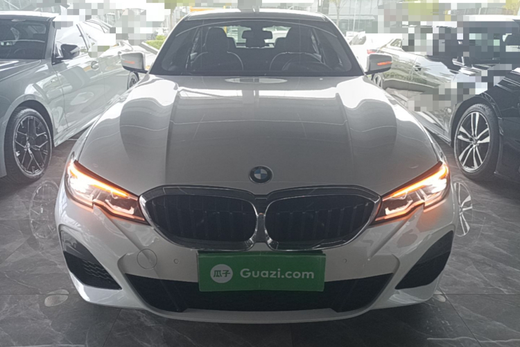 BMW 3 Series 2022 #3 BMW 3 Series 2022 car image #3