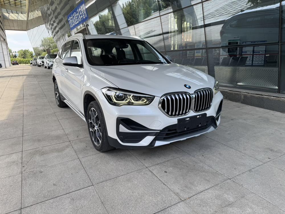 BMW X1 2022 #3 BMW X1 2022 car image #3