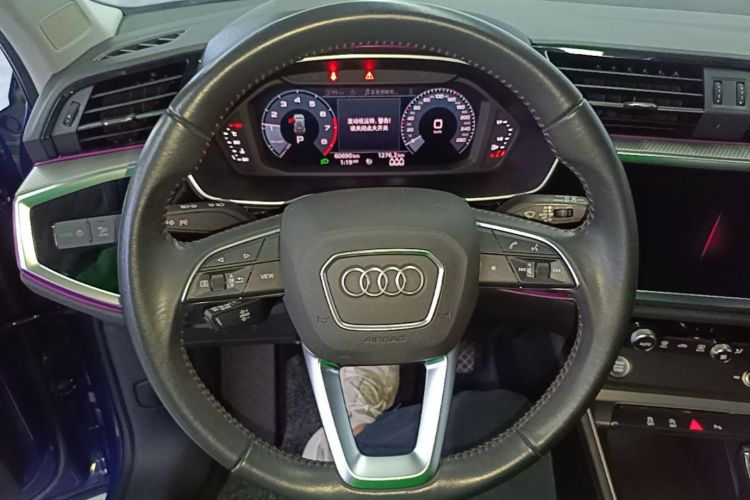Audi Q3 2020 #11 Audi Q3 2020 car image #11