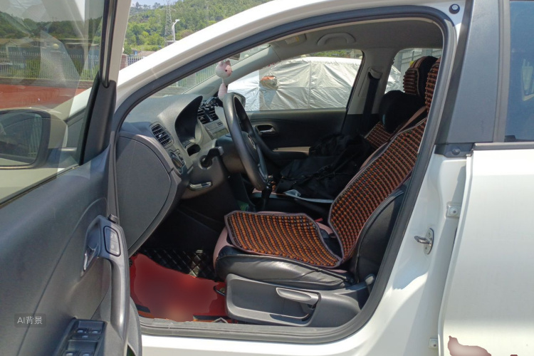 Volkswagen Polo 2019 immagine di auto #17