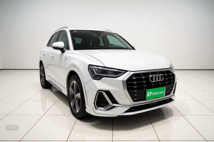 Audi Q3 2021 car image #4