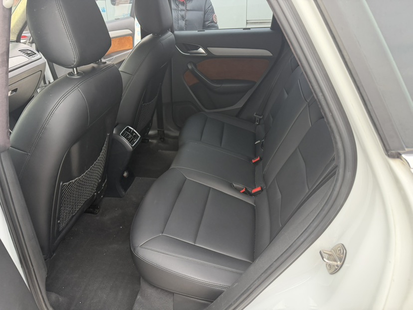 Audi Q3 2014 #5 Audi Q3 2014 car image #5