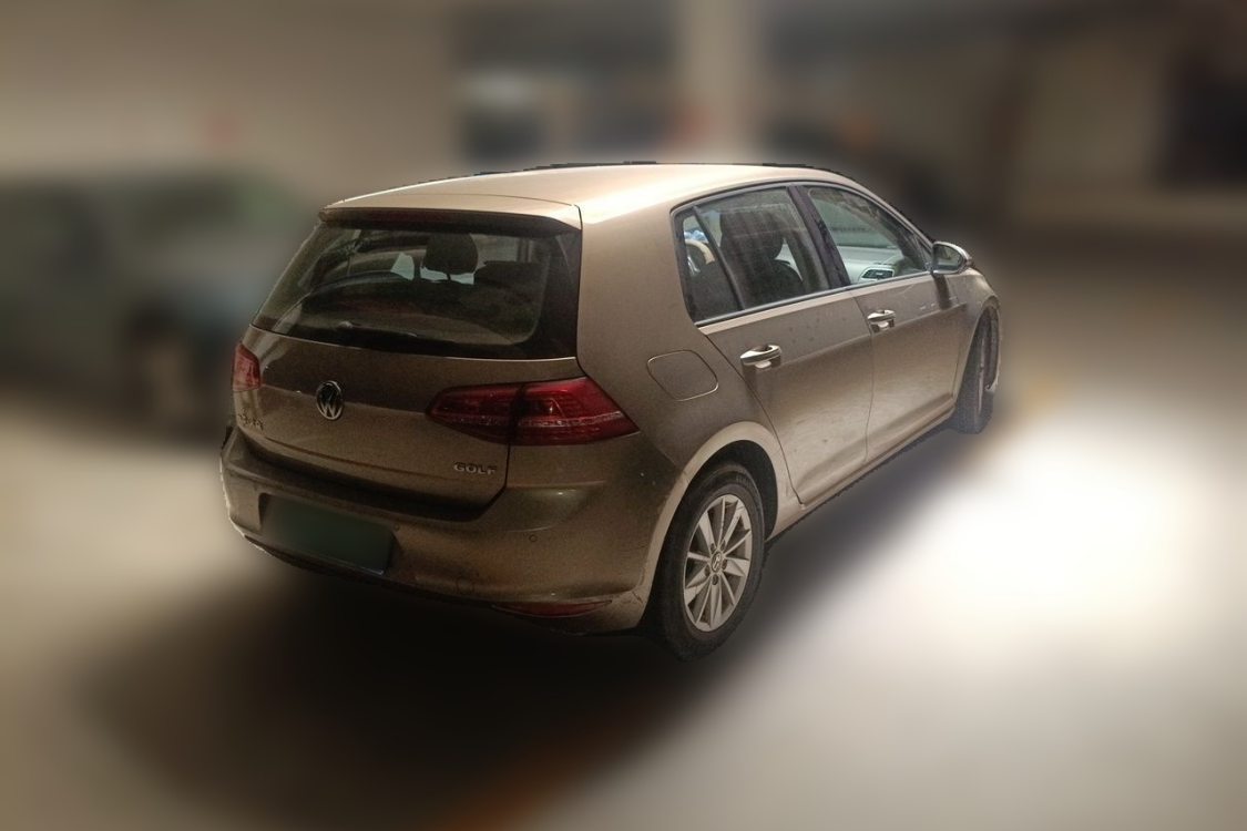 Volkswagen Golf 2014 car image #4