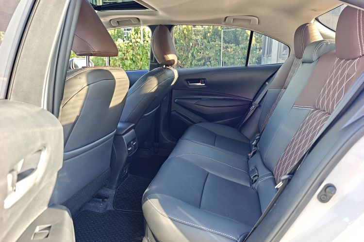 Toyota Corolla 2023 car image #17
