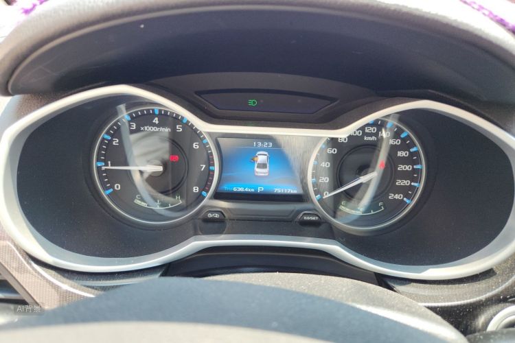 GEELY Emgrand 2017 #13 GEELY Emgrand 2017 car image #13