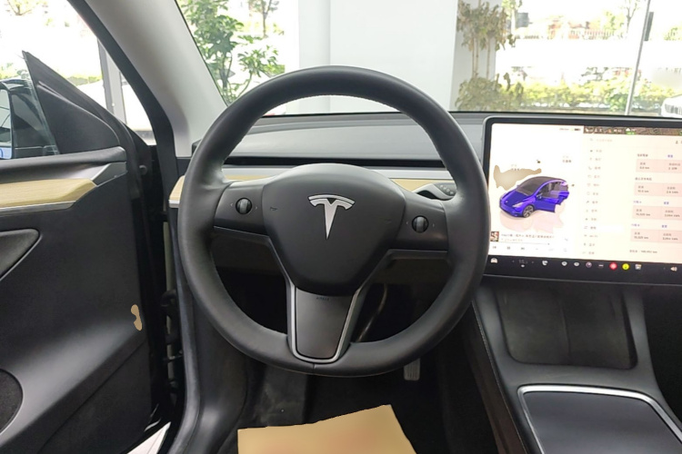 Tesla Model Y 2022 #11 Tesla Model Y 2022 car image #11