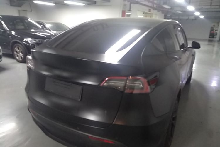 Tesla Model Y 2021 #5 Tesla Model Y 2021 car image #5