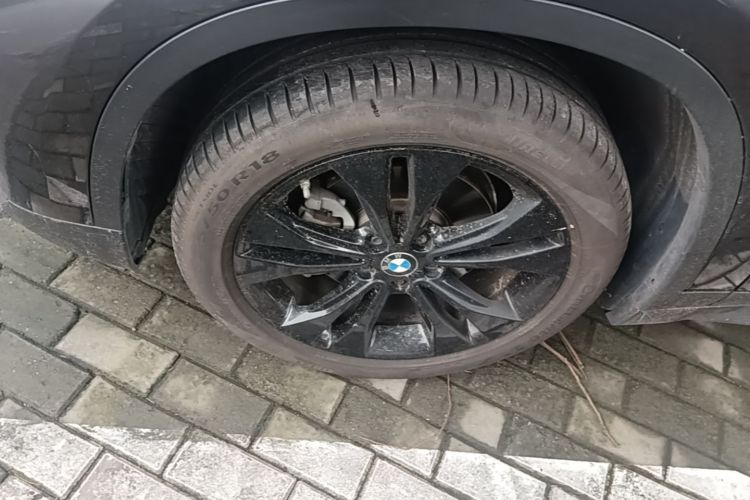 BMW X1 2021 car image #9