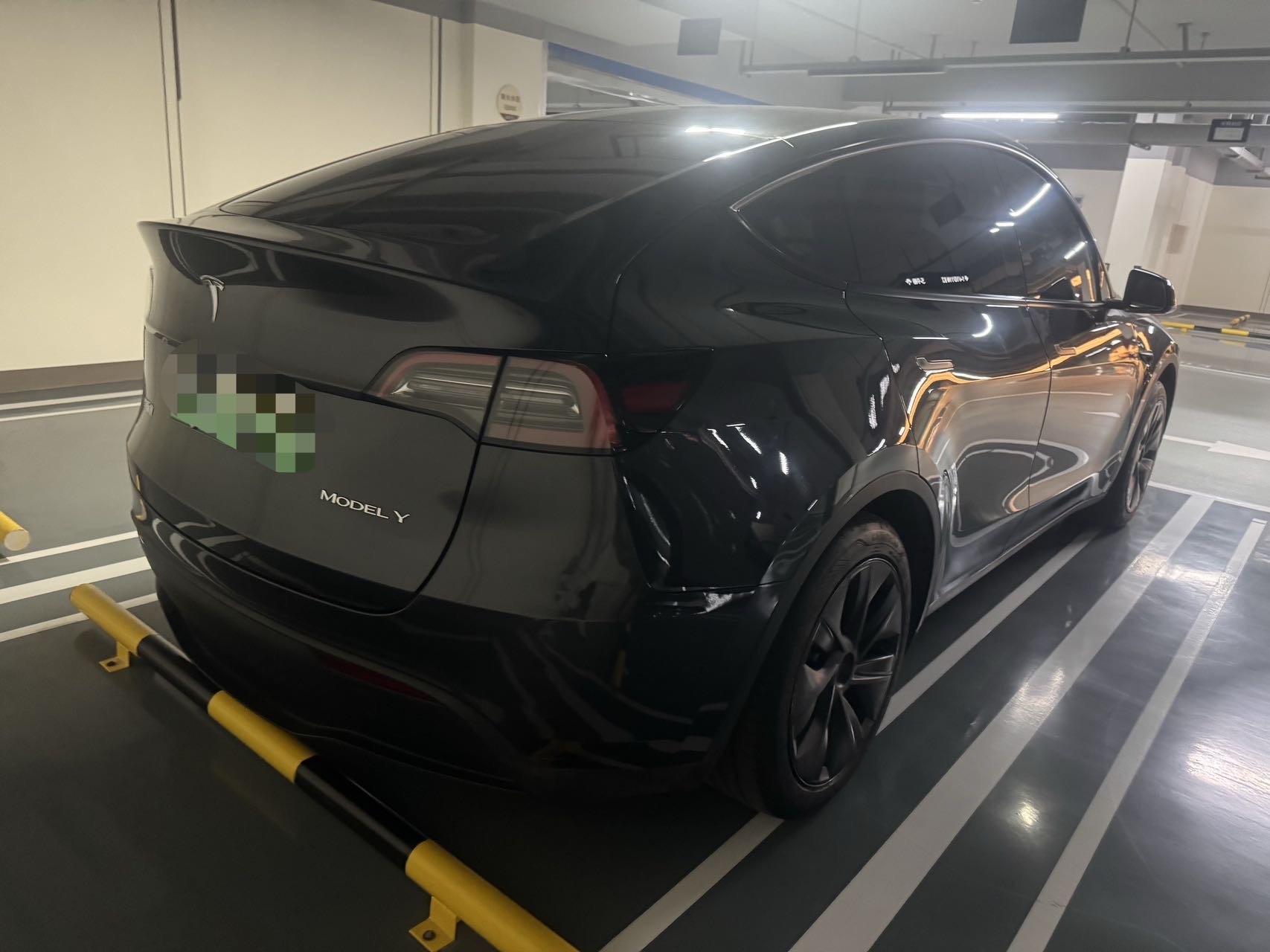 Tesla Model Y 2024 #7 Tesla Model Y 2024 immagine di auto #7