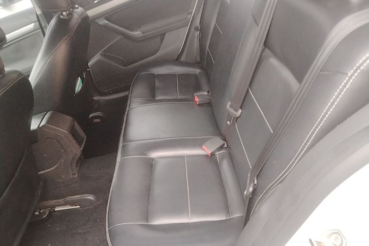 Volkswagen Lavida 2017 car image #13