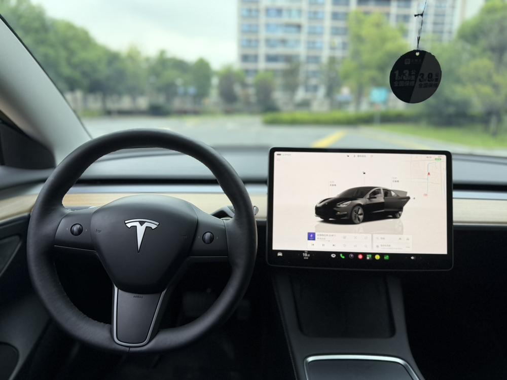 Tesla Model 3 2023 #14 Tesla Model 3 2023 car image #14