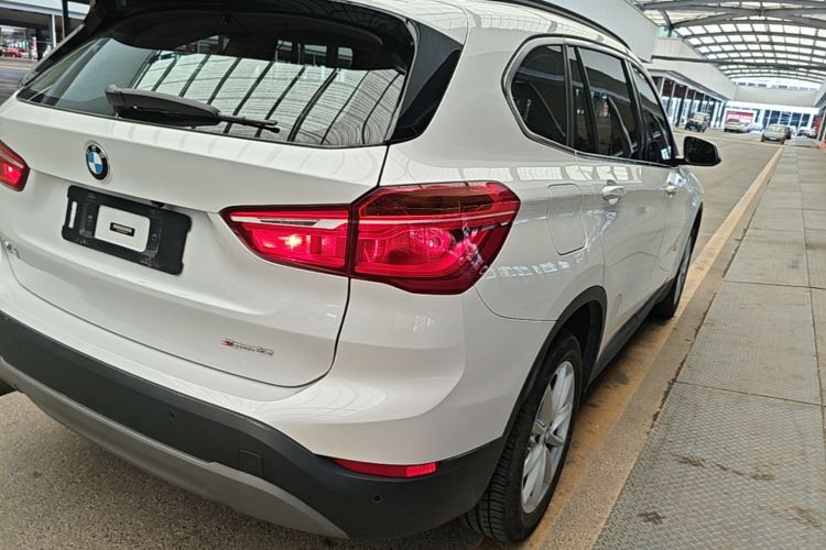 BMW X1 2016 #8 BMW X1 2016 car image #8