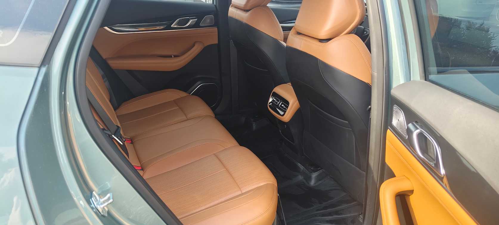 GEELY Boyue L 2025 #5 GEELY Boyue L 2025 صورة سيارة #5